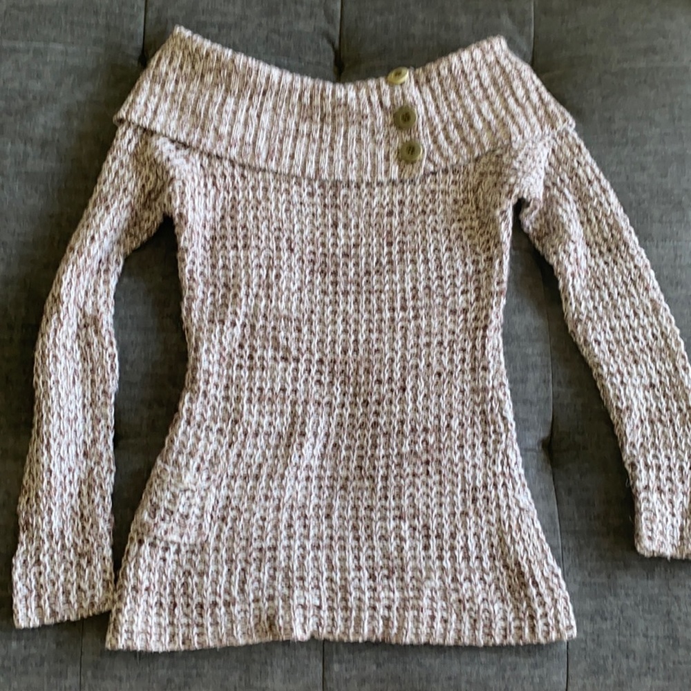 Daytrip Sweater, off the shoulder
